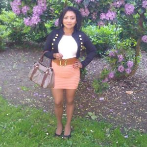 Montreuil, le soleil me manque… et le reste aussi Leila - rencontre-Cougar-Montreuil