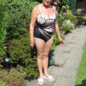 Geneviève - rencontre-Naturiste-Boulogne-Billancourt