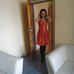Liberté nue & presque impatiente 😊 Charlotte - rencontre-Naturiste-Levallois-Perret